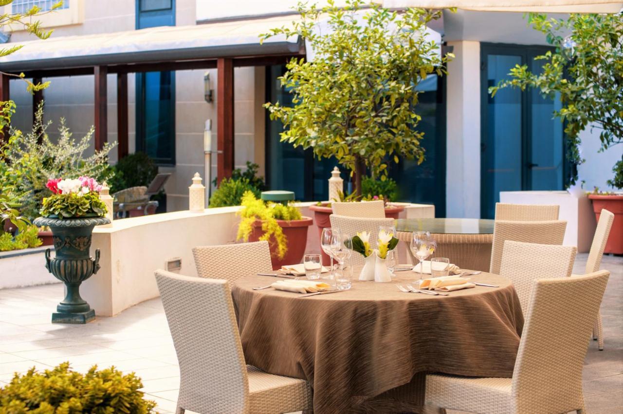 Hotel Tiempo Naples Exterior photo
